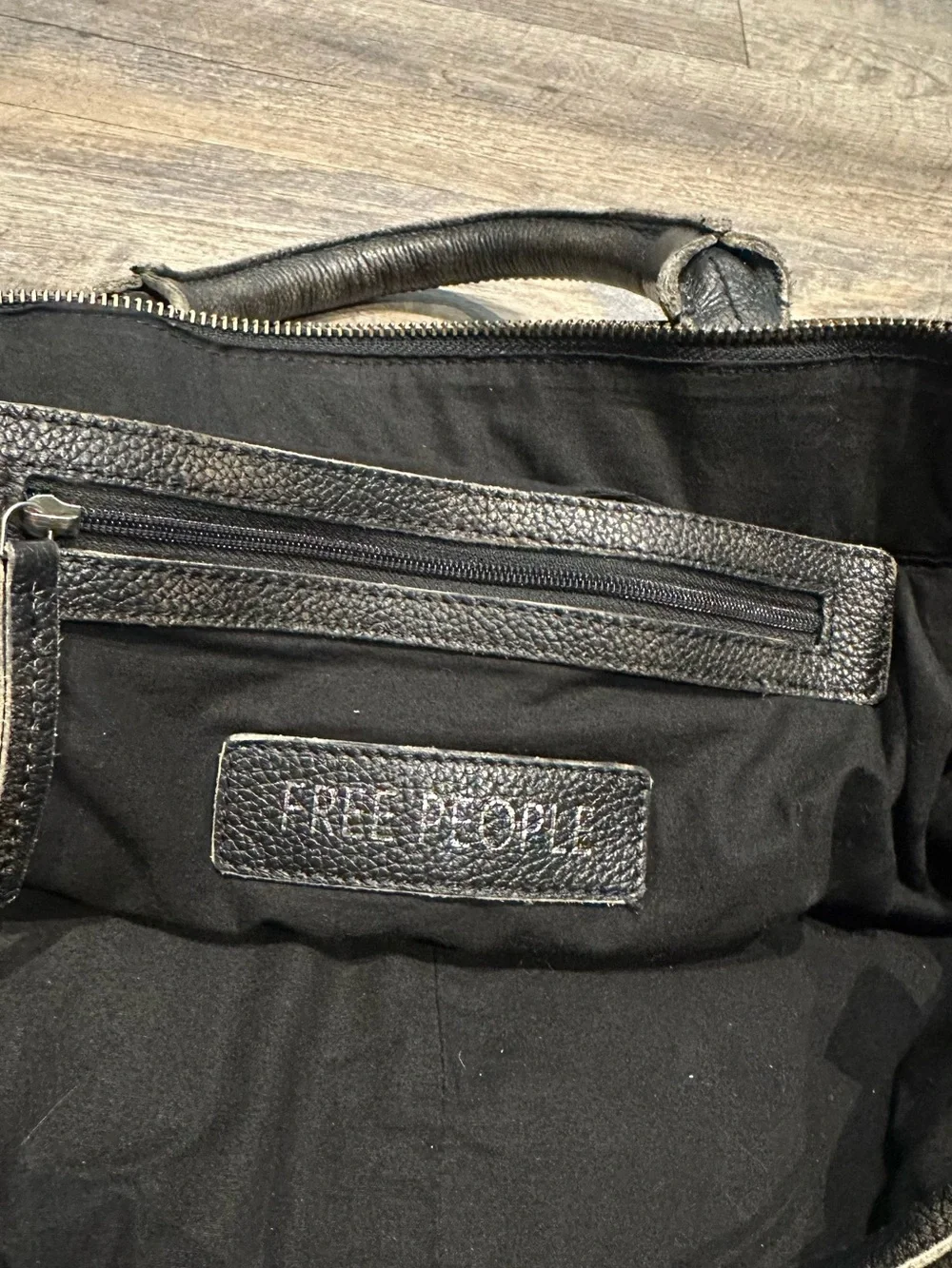 Free People | Leslie Leather Tote in Distressed Black